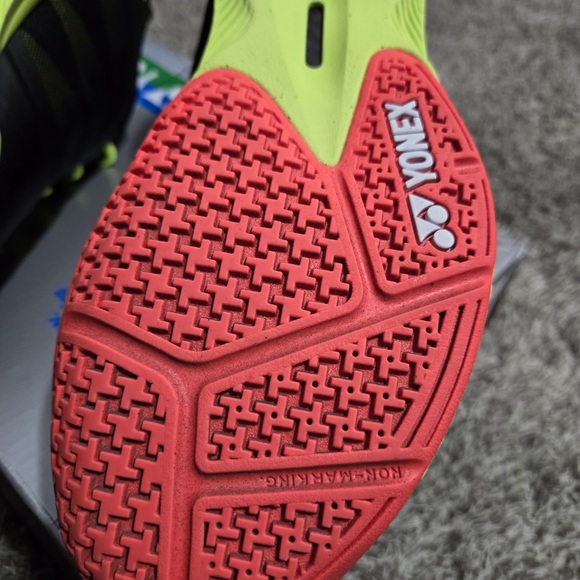 Yonex Power Cushion Comfort Z3 - Picture 3 of 7